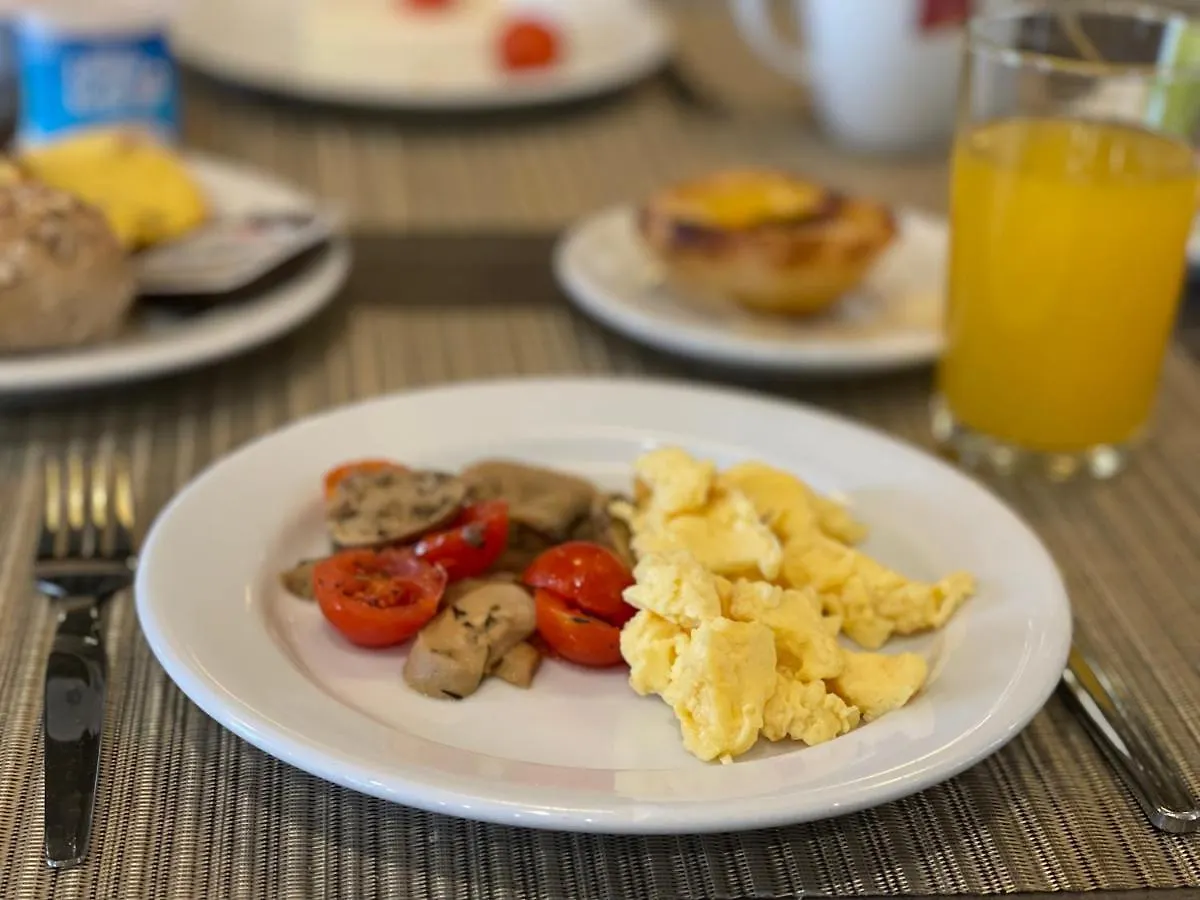 Hotel Sete Colinas Lisbon