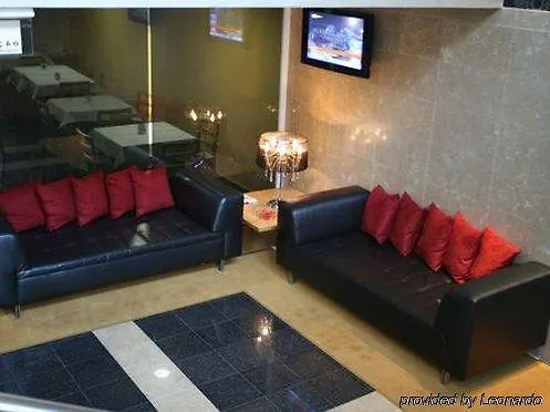 Hotel Sete Colinas Lisbon