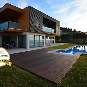 Villa Vitoria - By Lovelystay Funchal (Madeira)