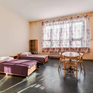  Hostel Schronisko Młodzieżowe Oleandry Polska