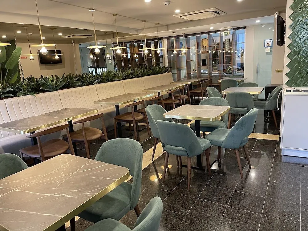 Hotel Sete Colinas Lizbona