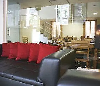 Hotel Sete Colinas Lisbona