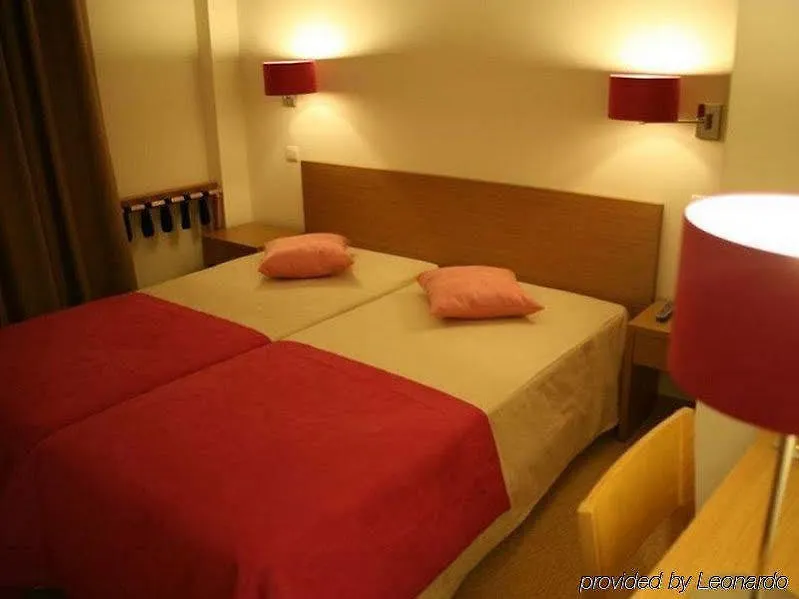 Hotel Sete Colinas Lisbona